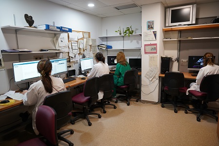 Sala de Informes de Unidad de Técnicas Diagnósticas No Invasivas.